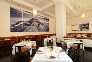 Ostra - Boston
