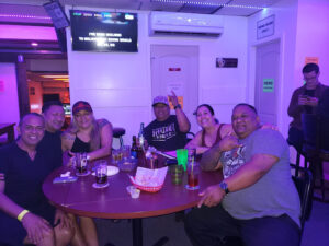 PONI LOUNGE - Wailuku