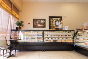 Pan Pan Bakery - Longwood