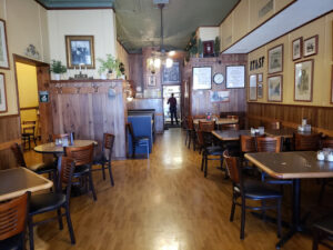 Paolucci Restaurant, Deli & Lounge - Atchison