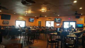 Paradise Pub - Monaca