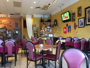 Pazza Luna Restaurant - Kissimmee