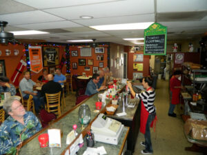 Peanuts Pub & Deli - Lake Forest