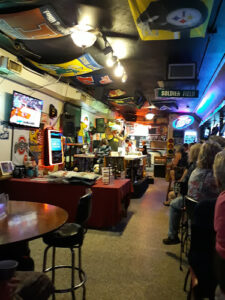 Peanuts Restaurant and Sports Bar - New Smyrna Beach