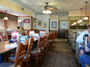 Perkins Restaurant & Bakery - Des Moines