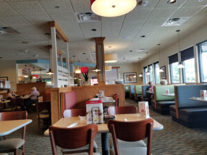 Perkins Restaurant & Bakery - Omaha