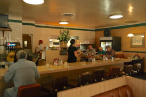 Perry's Cafe - El Cajon