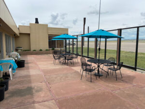 Peter's In & Out Restaurant - Pueblo