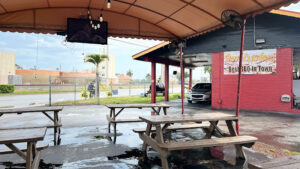 Pete's Crazy Grill - Riviera Beach