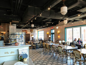 Petite LouLou Crêperie + Café - Purcellville