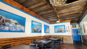 Petrinos Greek Restaurant - La Mesa