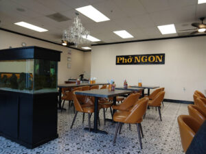 Pho Ngon Restaurant - Lake Elsinore
