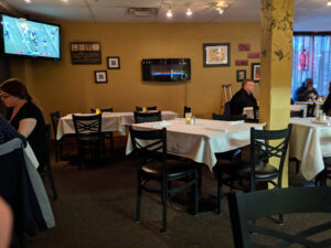 Pineapple Eddie Southern Bistro - Erie