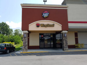 Pizza Hut - Watertown