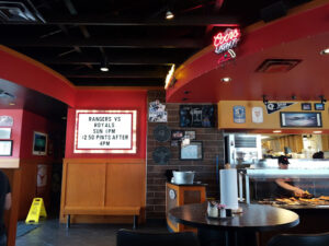 Pizza Hut - Forney