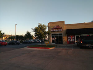 Pizza Hut - Round Rock