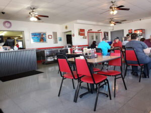 Plank's B B Q - Garden City