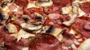 Playlist Pizzeria - Pizza & Subs - Fraser