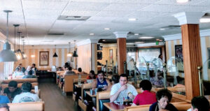 Polly's Pies Restaurant & Bakery - Montebello