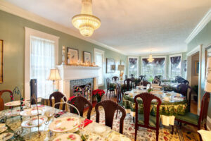 Polly's Tea Room - Daytona Beach