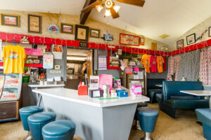 Porky's Drive In - Mansfield