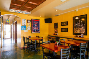 Pusateri's Chicago Pizza - Stuart