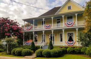 Queen Anne Bed and Breakfast - Natchitoches