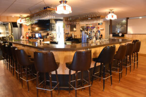 Quindt's Towne Lounge Restaurant & Bar - Baraboo
