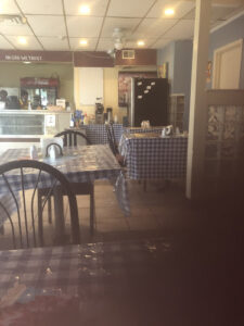 RESTAURANT TROPICAL PLUS - Spring Valley