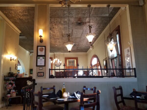 Rails A Cafe At the Depot - Kerrville