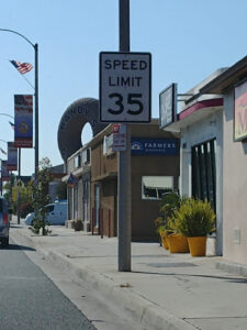 Randy's Donuts - Downey