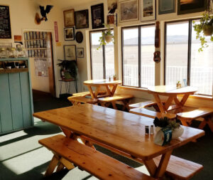 Raven's Nest Deli - Tehachapi