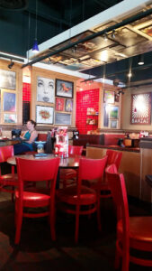 Red Robin Gourmet Burgers and Brews - East Peoria