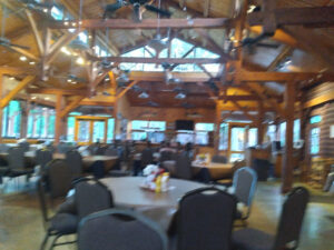 Rendezvous Lodge - Lansing