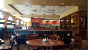 Ria's Restaurant & Lounge - Jefferson City