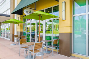 Robeks Fresh Juices & Smoothies - Doral