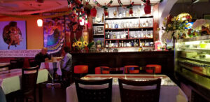 Robertos Grill Cafe - White Plains
