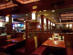 Rockne's - Stow