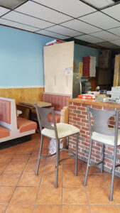Rocky's Pizza Restaurant - Waterbury