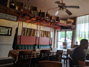 Rocky's Pizza & Restaurant - Cleveland