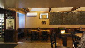 Roff School Tavern - Meadville
