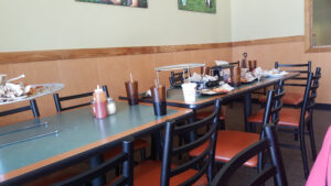 Round Table Pizza - Riverside