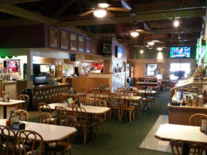 Round Table Pizza - Newark