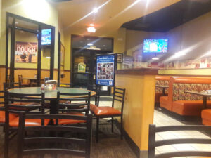 Round Table Pizza - Santa Rosa