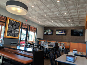 Round Table Pizza - Sebastopol