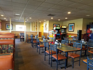 Round Table Pizza - Eureka