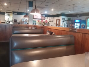 Round Table Pizza - West Linn