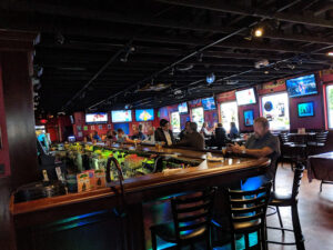 Rox Bar & Grille - Pewaukee