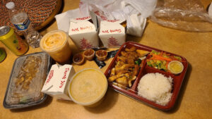 Royals Taste Thai Food - Bellflower