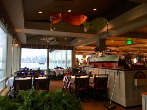 Salty's on Alki Beach - Seattle
